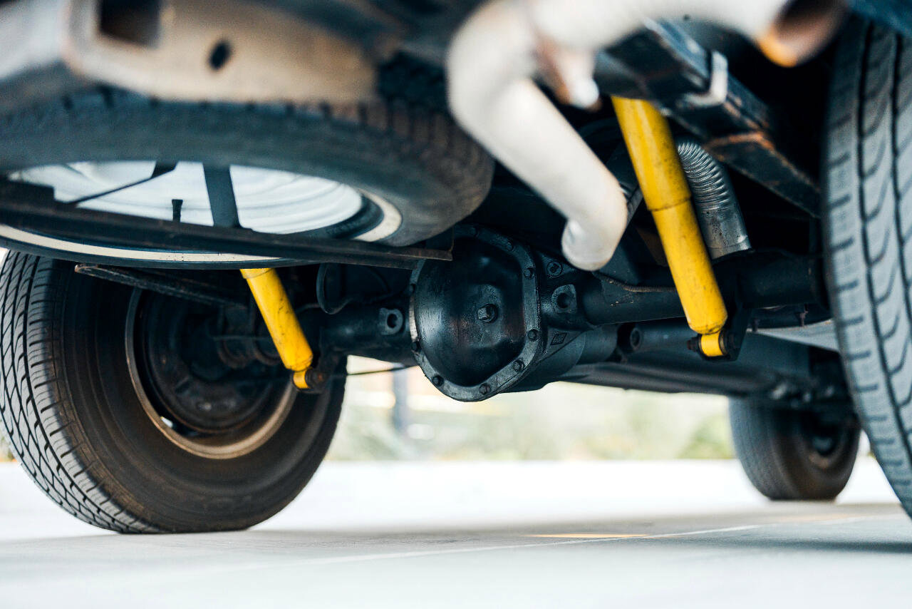 Used 1987 Jeep Grand Wagoneer image 44