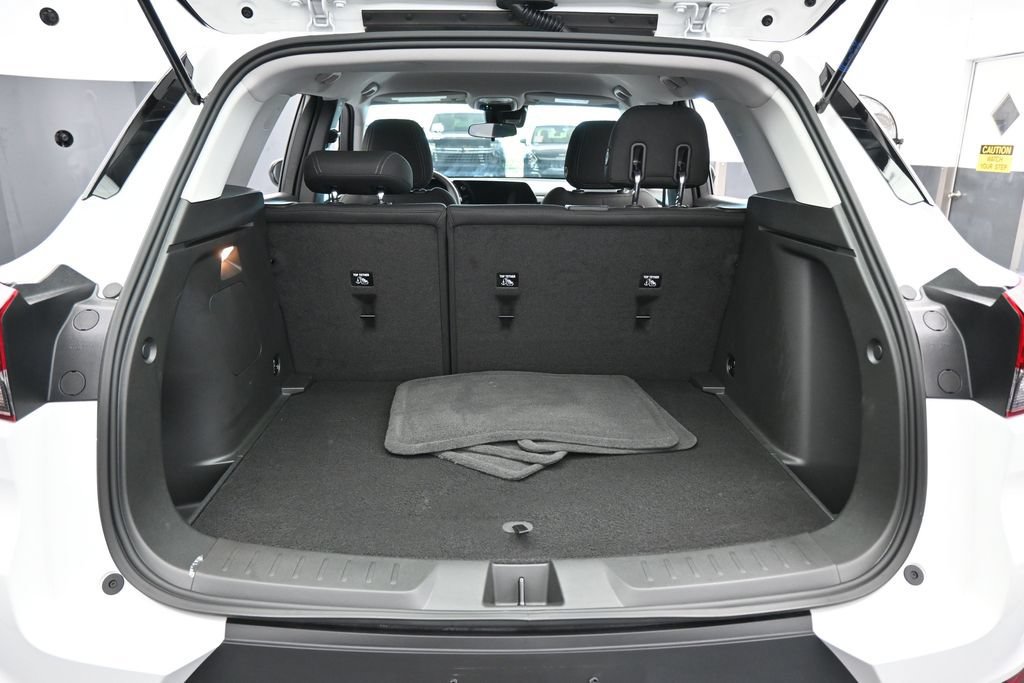 Used 2026 Chevrolet TrailBlazer LS FWD image 34