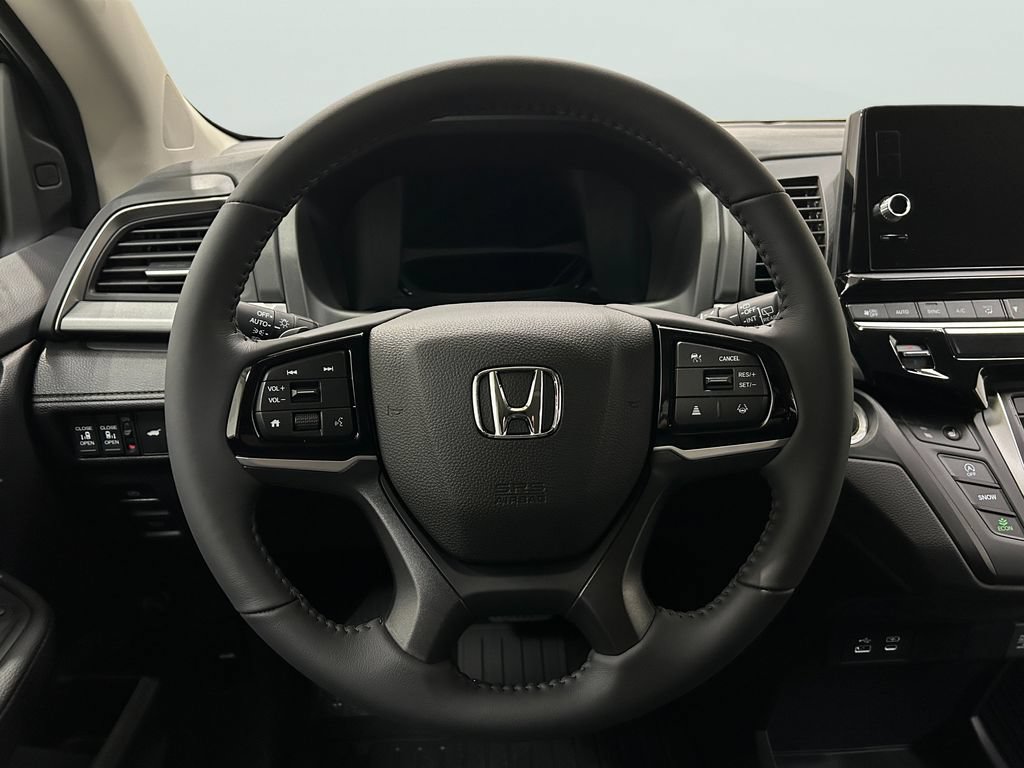 Used 2026 Honda Odyssey EX-L image 12