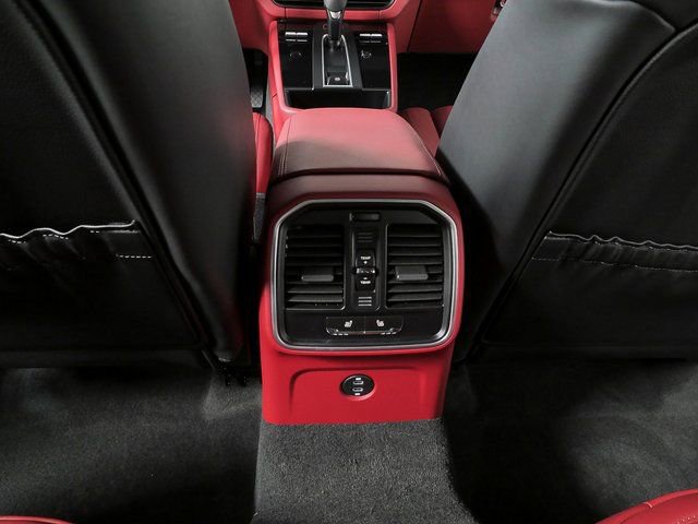 New 2026 Porsche Macan S image 20