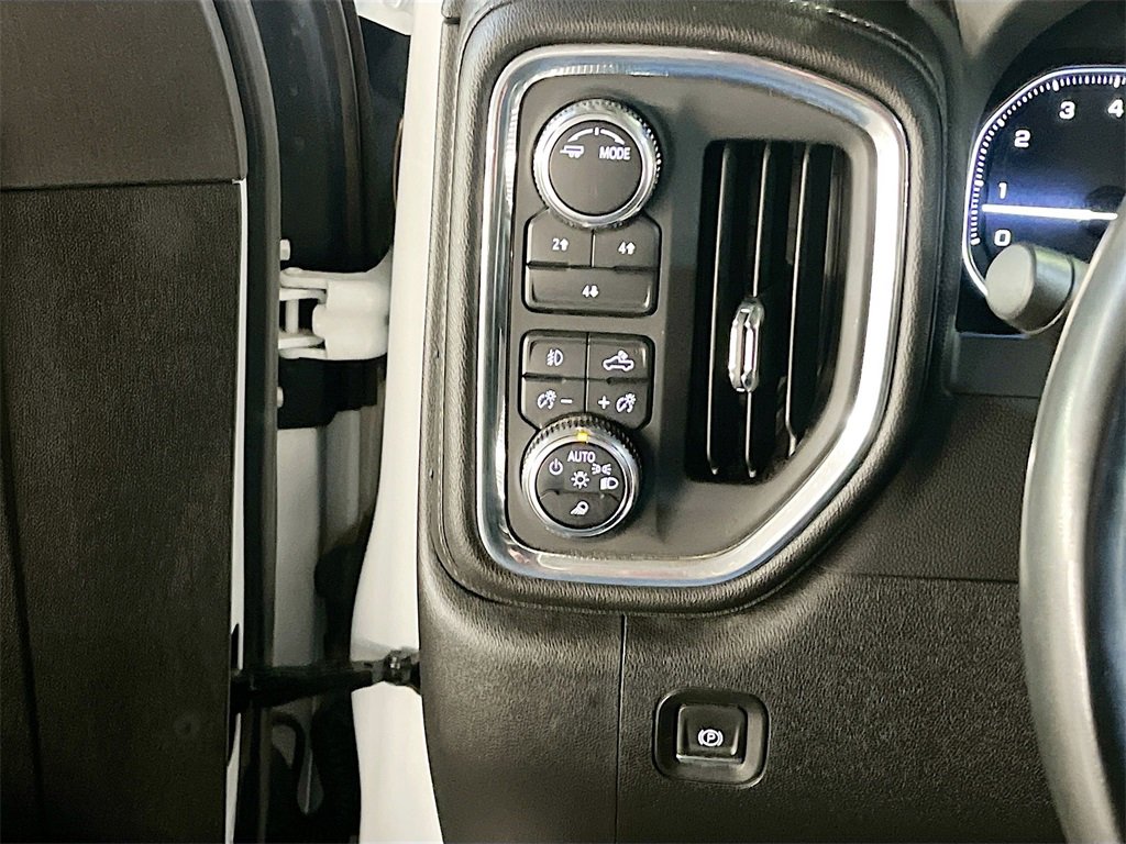 Used 2023 GMC Sierra 3500 SLE w/ SLE Convenience Package image 10
