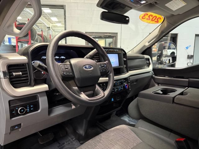 Used 2023 Ford F250 XLT w/ FX4 Off-Road Package AWD/4WD image 11