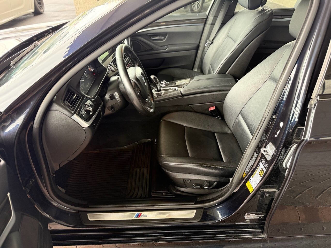 Used 2013 BMW 535i Sedan image 25