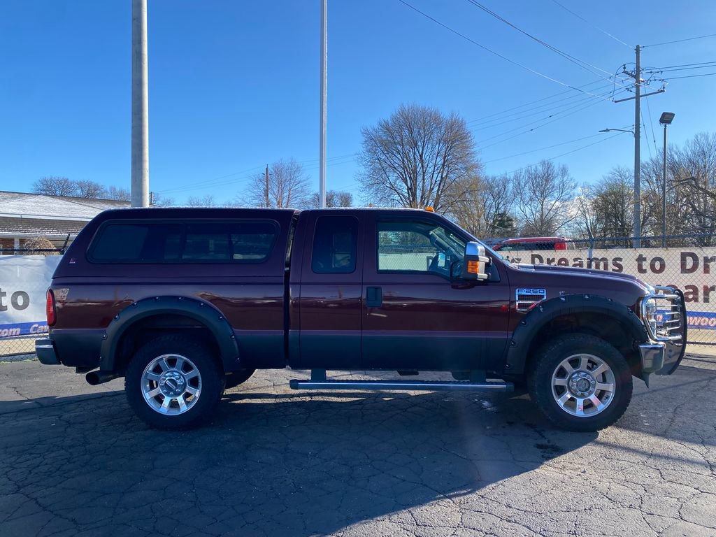 Used 2009 Ford F250 XLT AWD/4WD image 2