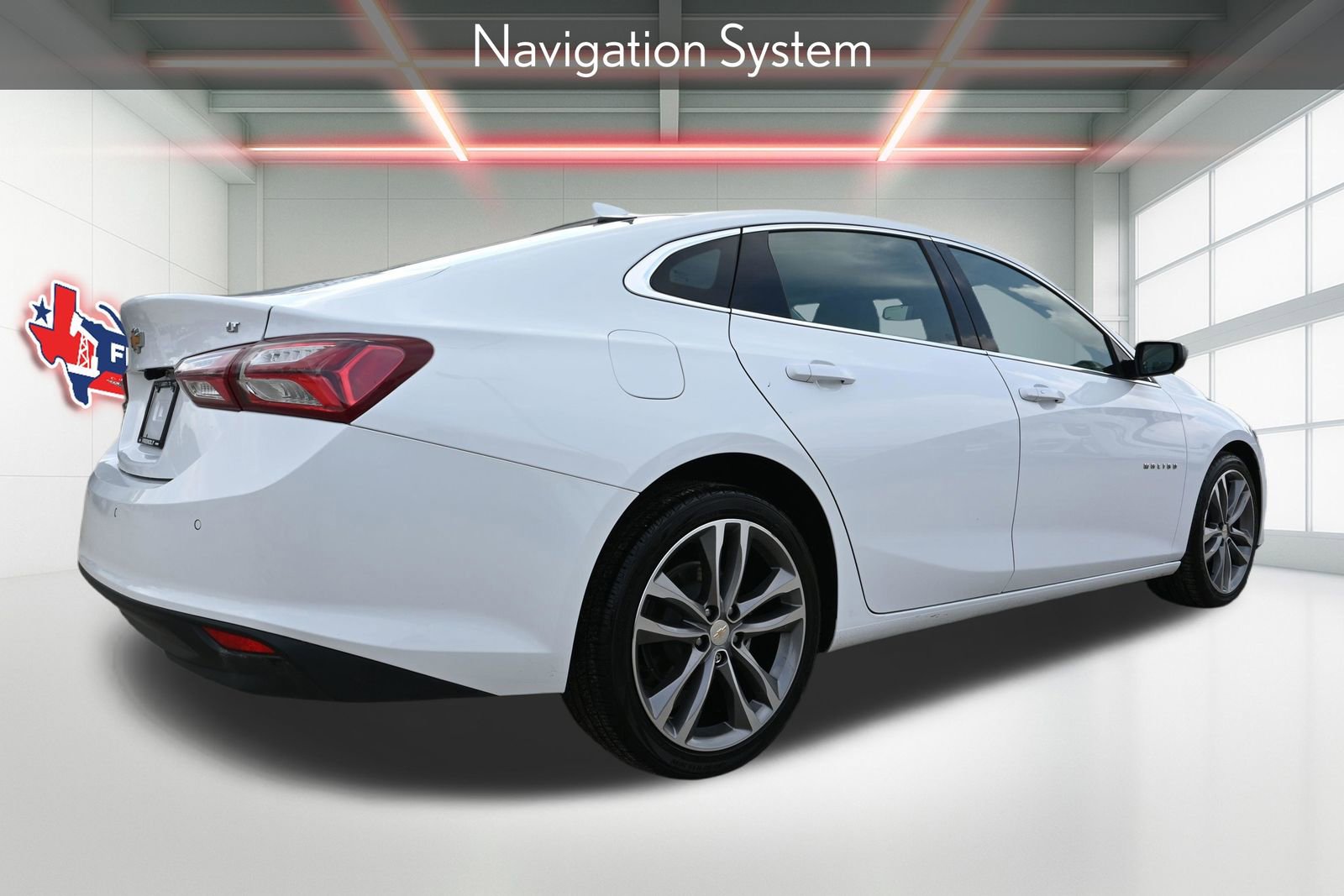 Used 2024 Chevrolet Malibu LT image 3