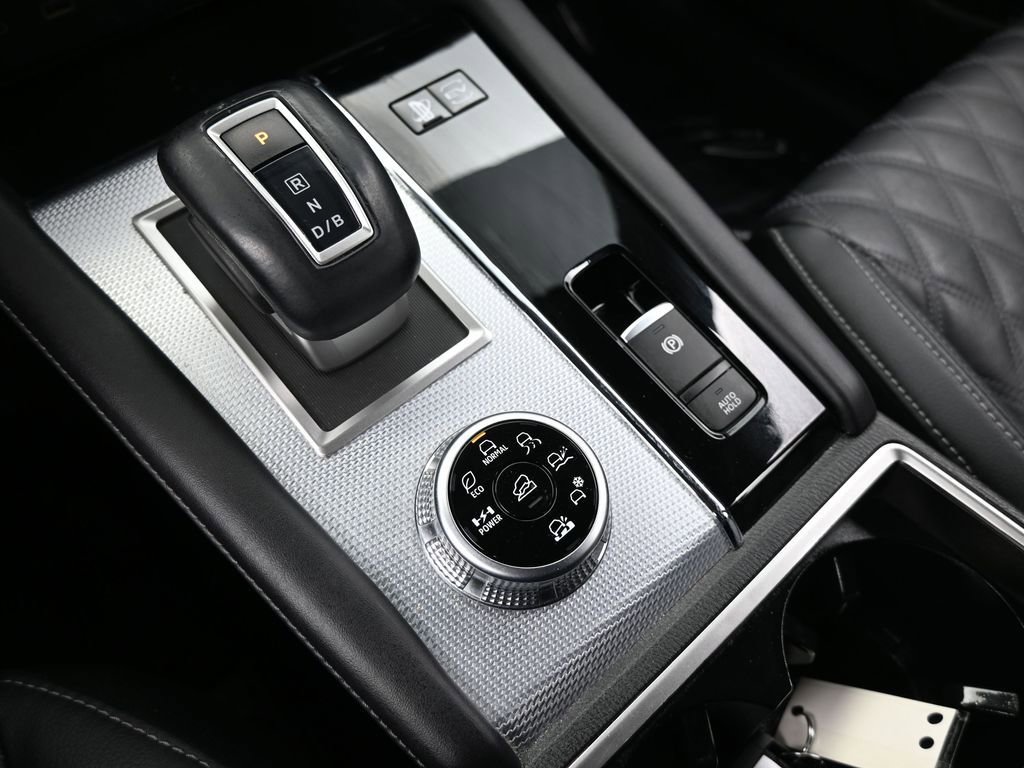 Used 2023 Mitsubishi Outlander SEL image 33