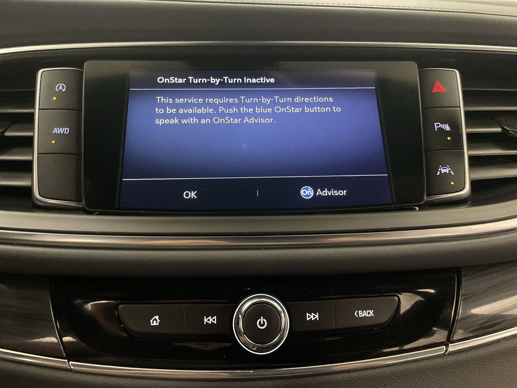 Used 2023 Buick Enclave Essence image 8