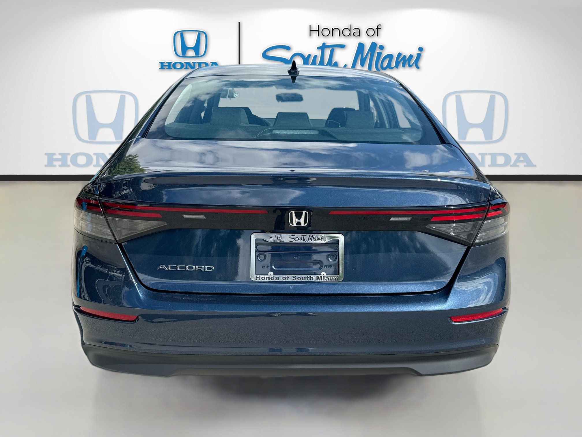 New 2025 Honda Accord SE image 5