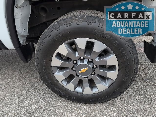 Certified 2024 Chevrolet Silverado 2500 Custom w/ Custom Convenience Package image 3