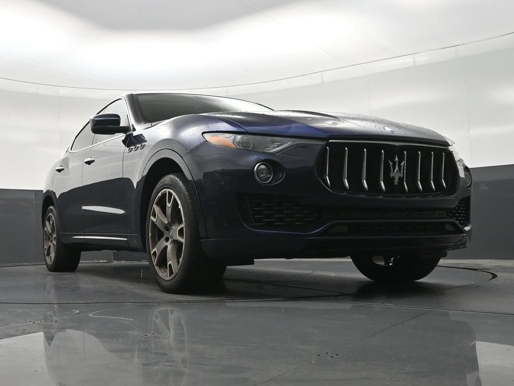 Used 2019 Maserati Levante AWD/4WD image 28