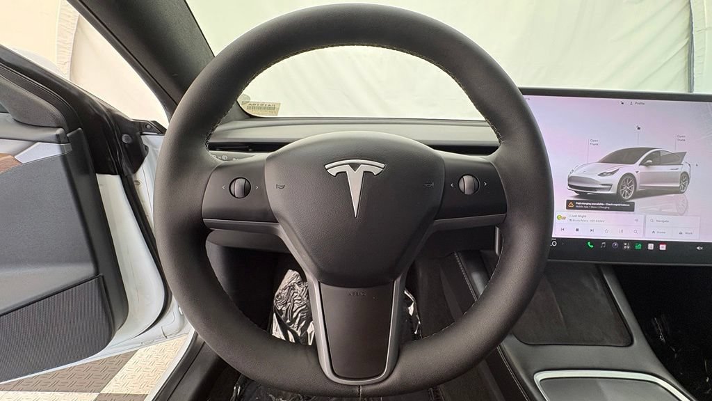 Used 2022 Tesla Model 3 Long Range AWD/4WD image 31