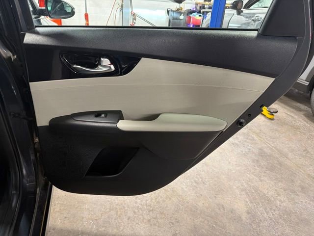 Used 2020 Kia Forte EX FWD image 14