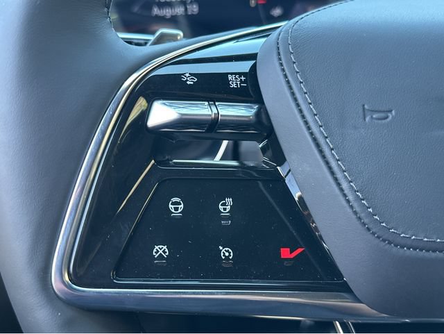 New 2026 Cadillac Lyriq V AWD/4WD image 22