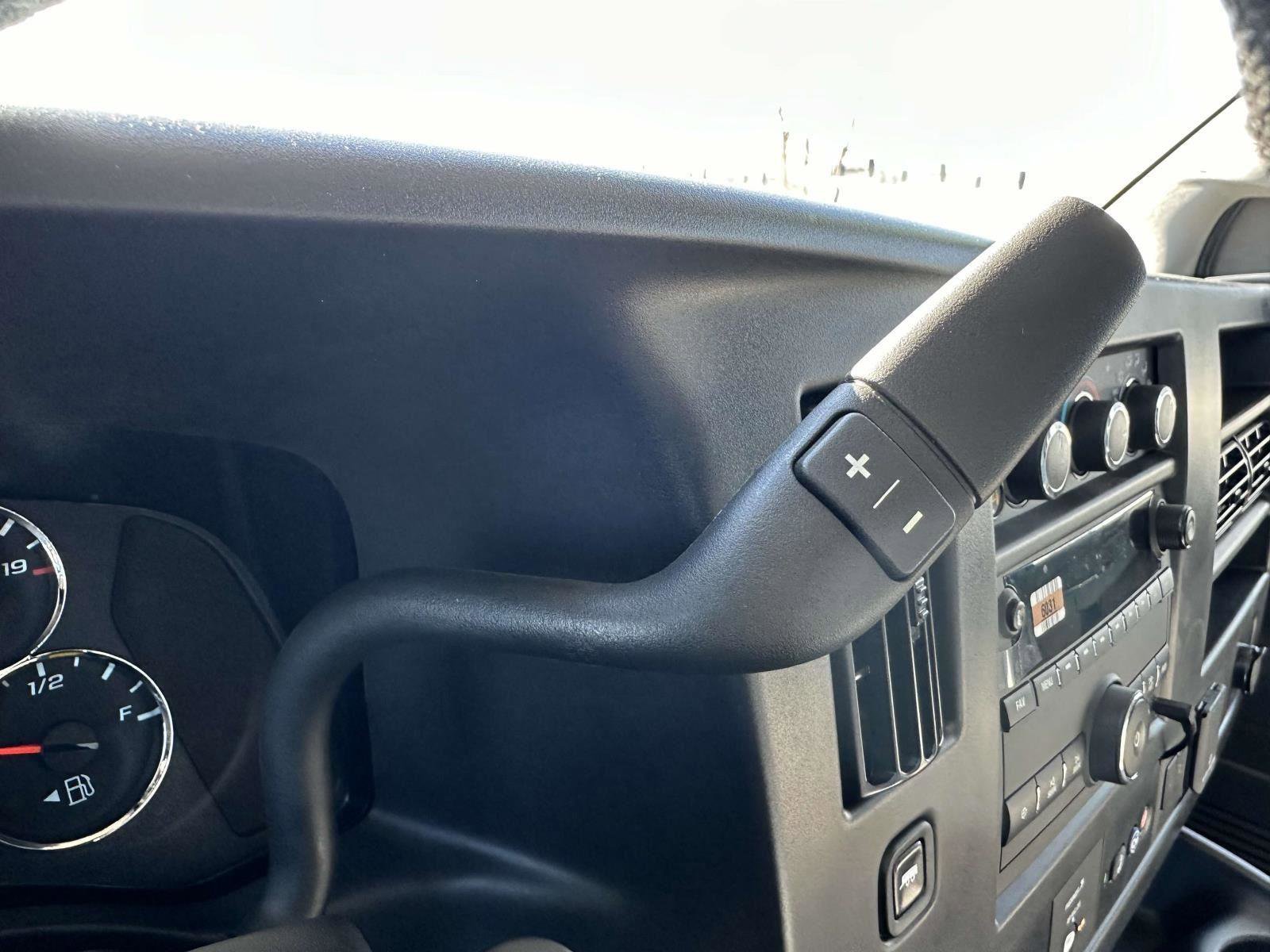 New 2025 Chevrolet Express 2500 w/ Driver Convenience Package image 5