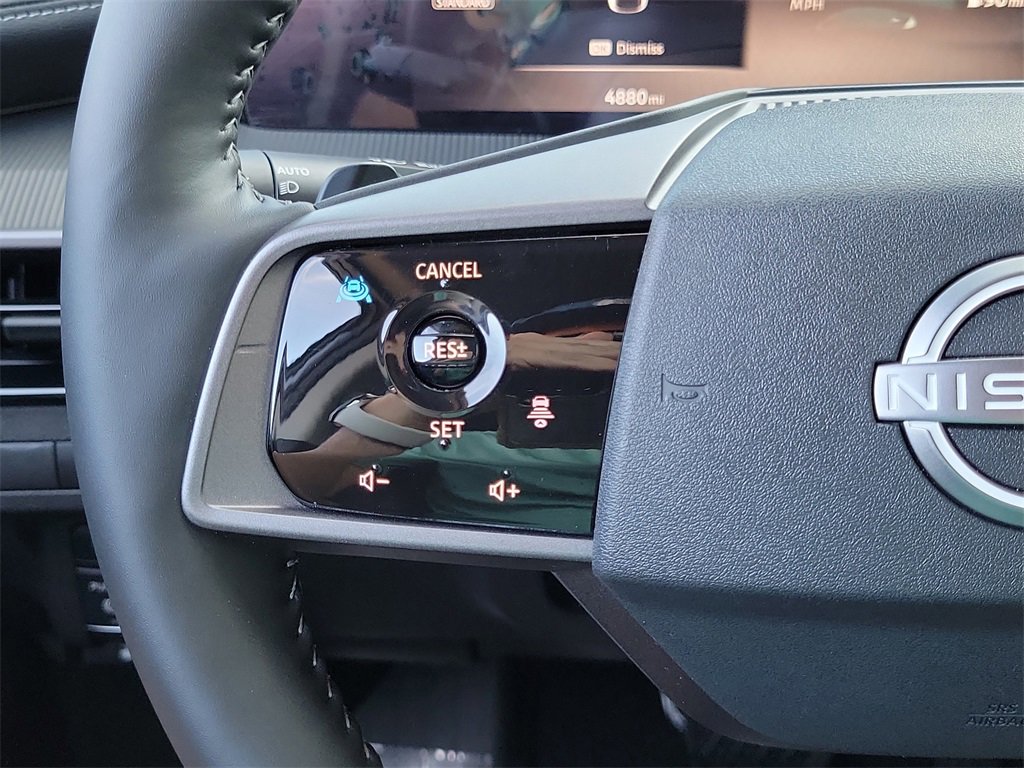 Used 2025 Nissan Murano SV image 5