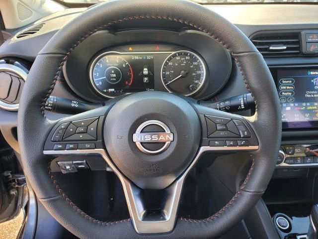 New 2025 Nissan Versa SR w/ Trunk Package image 21