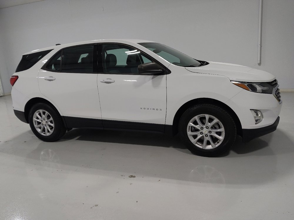 Used 2019 Chevrolet Equinox LS image 11