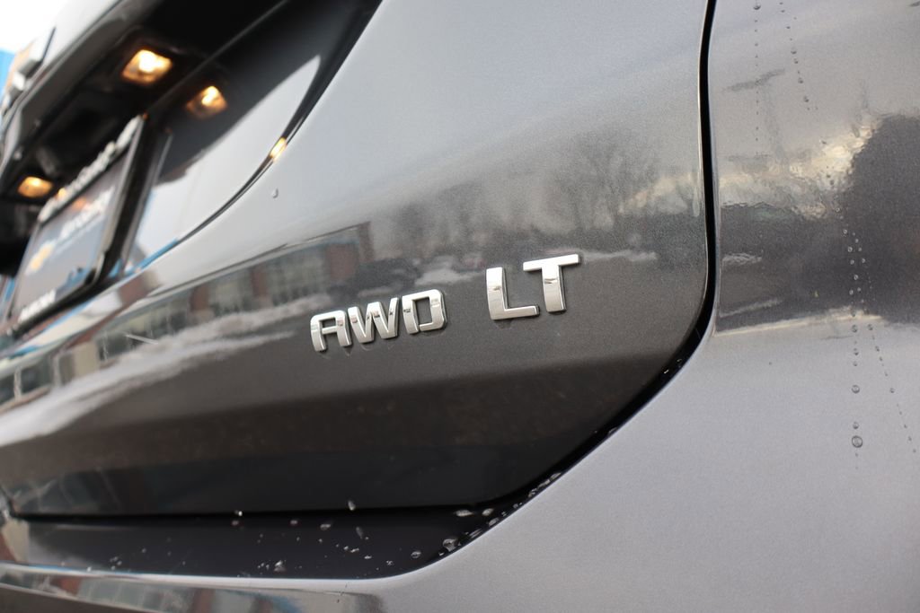 Used 2023 Chevrolet Equinox LT image 31