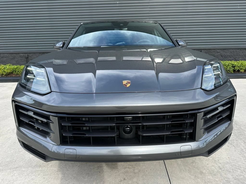 Certified 2026 Porsche Cayenne S AWD/4WD image 7