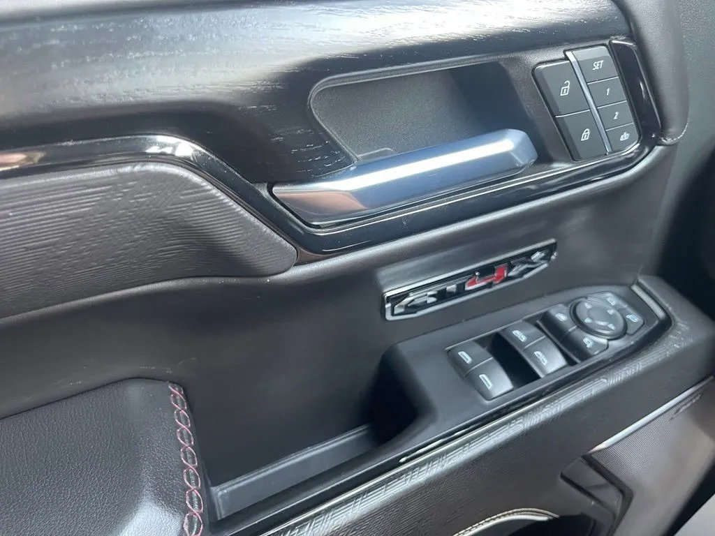 Used 2023 GMC Sierra 1500 AT4X AWD/4WD image 34