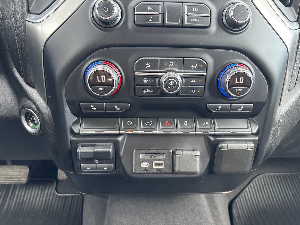 Certified 2019 Chevrolet Silverado 1500 LT w/ All-Star Edition AWD/4WD image 17