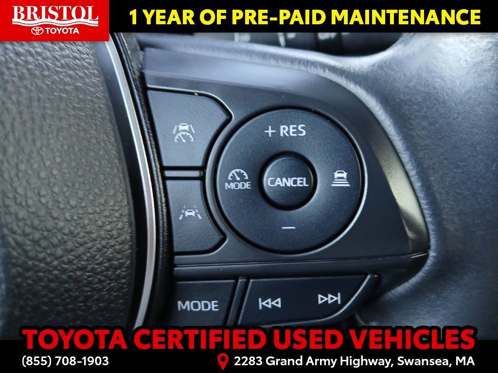 Certified 2024 Toyota Corolla Cross XLE image 27