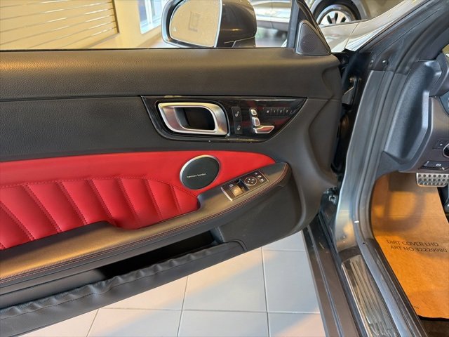 Used 2020 Mercedes-Benz SLC 300 image 9