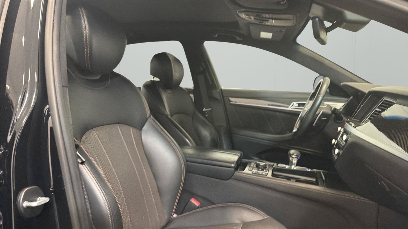 Used 2018 Genesis G80 3.3T Sport AWD/4WD image 14