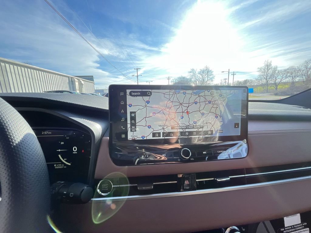 New 2026 Mitsubishi Outlander SEL image 18