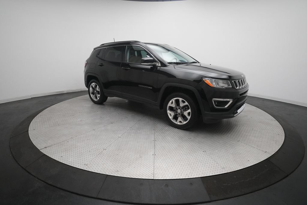 Used 2021 Jeep Compass Limited w/ Sun and Sound Group AWD/4WD image 36