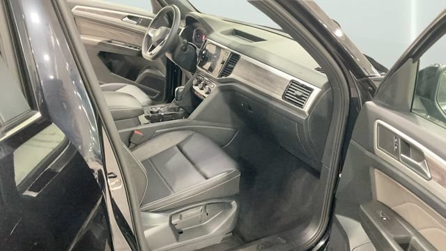 Used 2023 Volkswagen Atlas Cross Sport SE AWD/4WD image 14