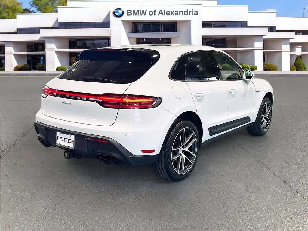 Used 2024 Porsche Macan AWD/4WD image 5