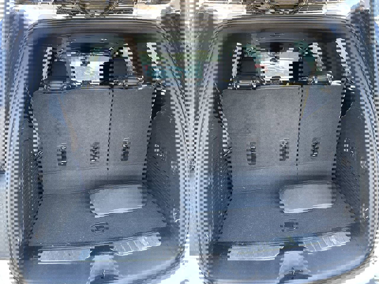 Certified 2023 Chevrolet Tahoe Premier w/ Advanced Technology Package image 26