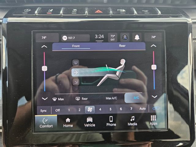 Used 2023 Jeep Grand Cherokee L Laredo AWD/4WD image 19