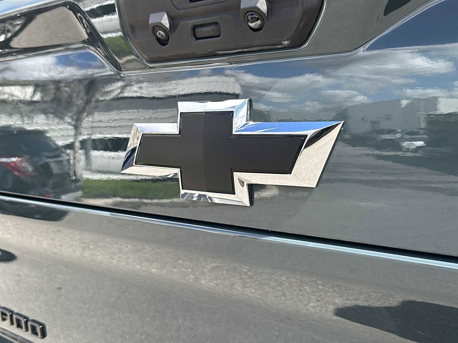 Used 2025 Chevrolet Silverado 2500 LTZ w/ Trail Boss Package image 10