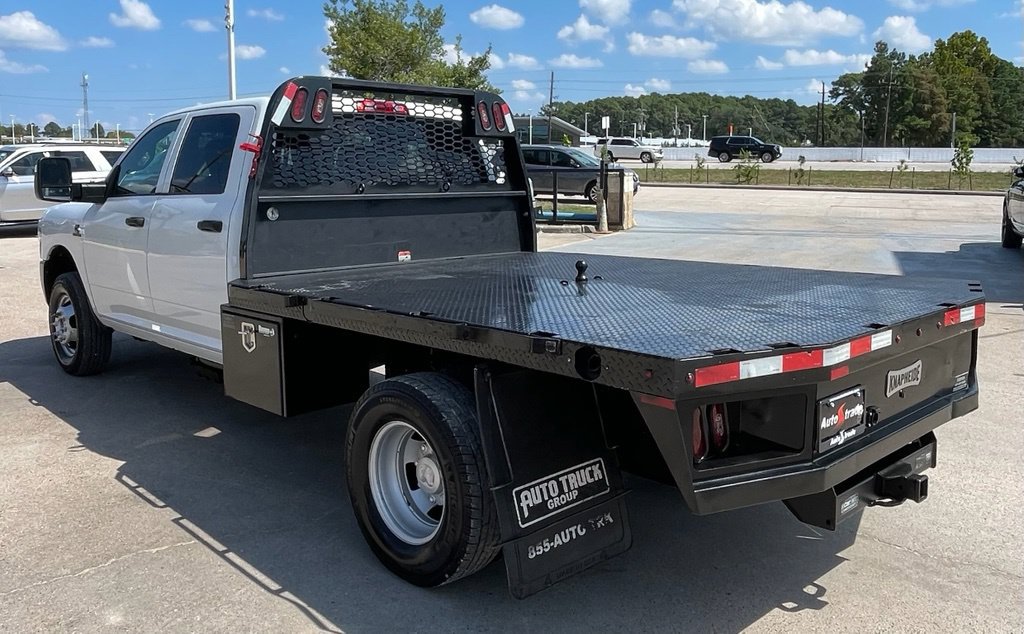 Used 2023 RAM 3500 Tradesman w/ Max Tow Package AWD/4WD image 3