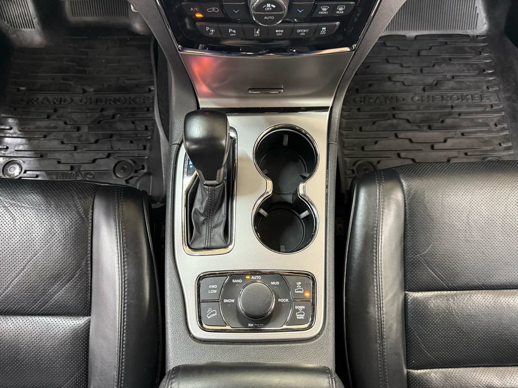 Used 2020 Jeep Grand Cherokee High Altitude AWD/4WD image 22