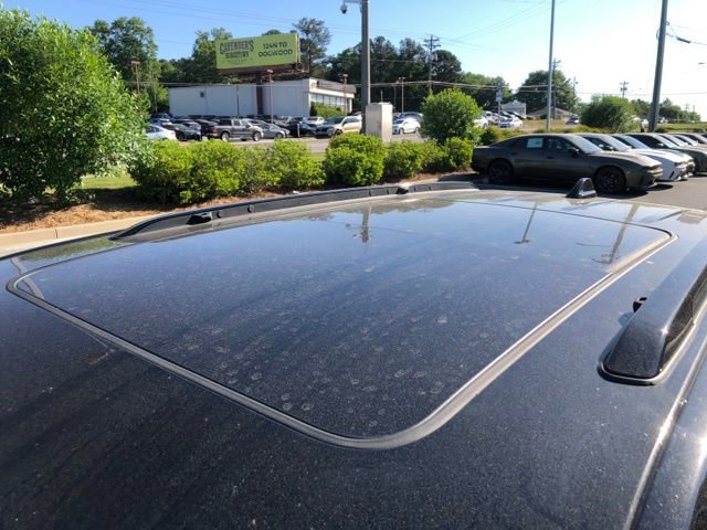 Used 2025 Jeep Grand Cherokee Summit image 9