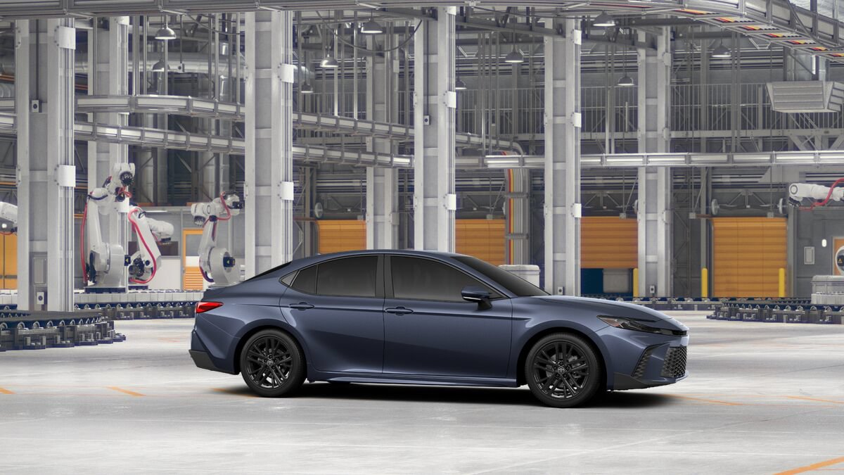 New 2027 Toyota Camry SE FWD image 13