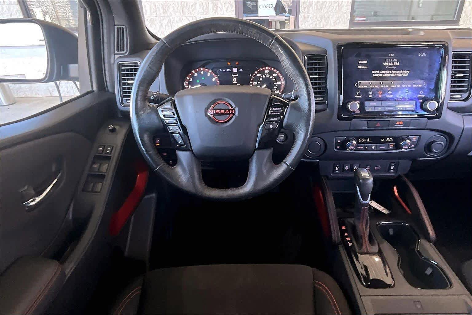 Used 2022 Nissan Frontier Pro-X RWD image 6