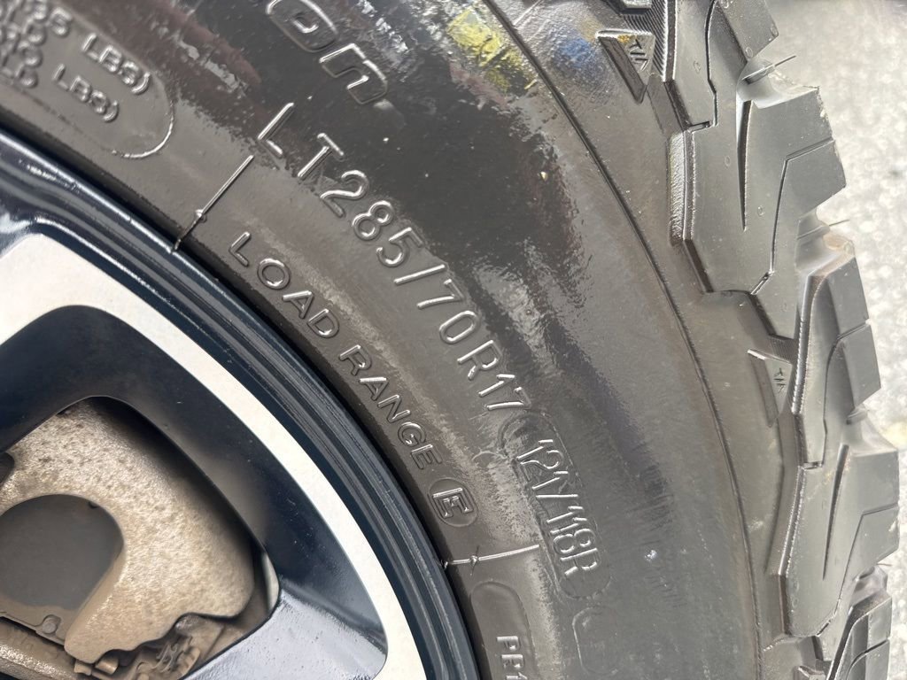 Used 2022 Jeep Wrangler Unlimited Rubicon w/ Steel Bumper Group image 34