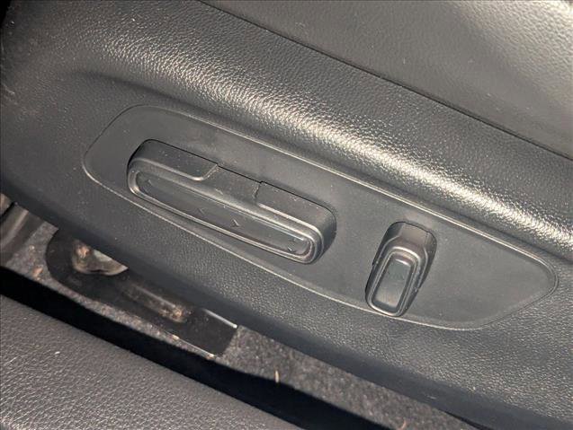 Used 2023 Honda Civic EX-L image 10