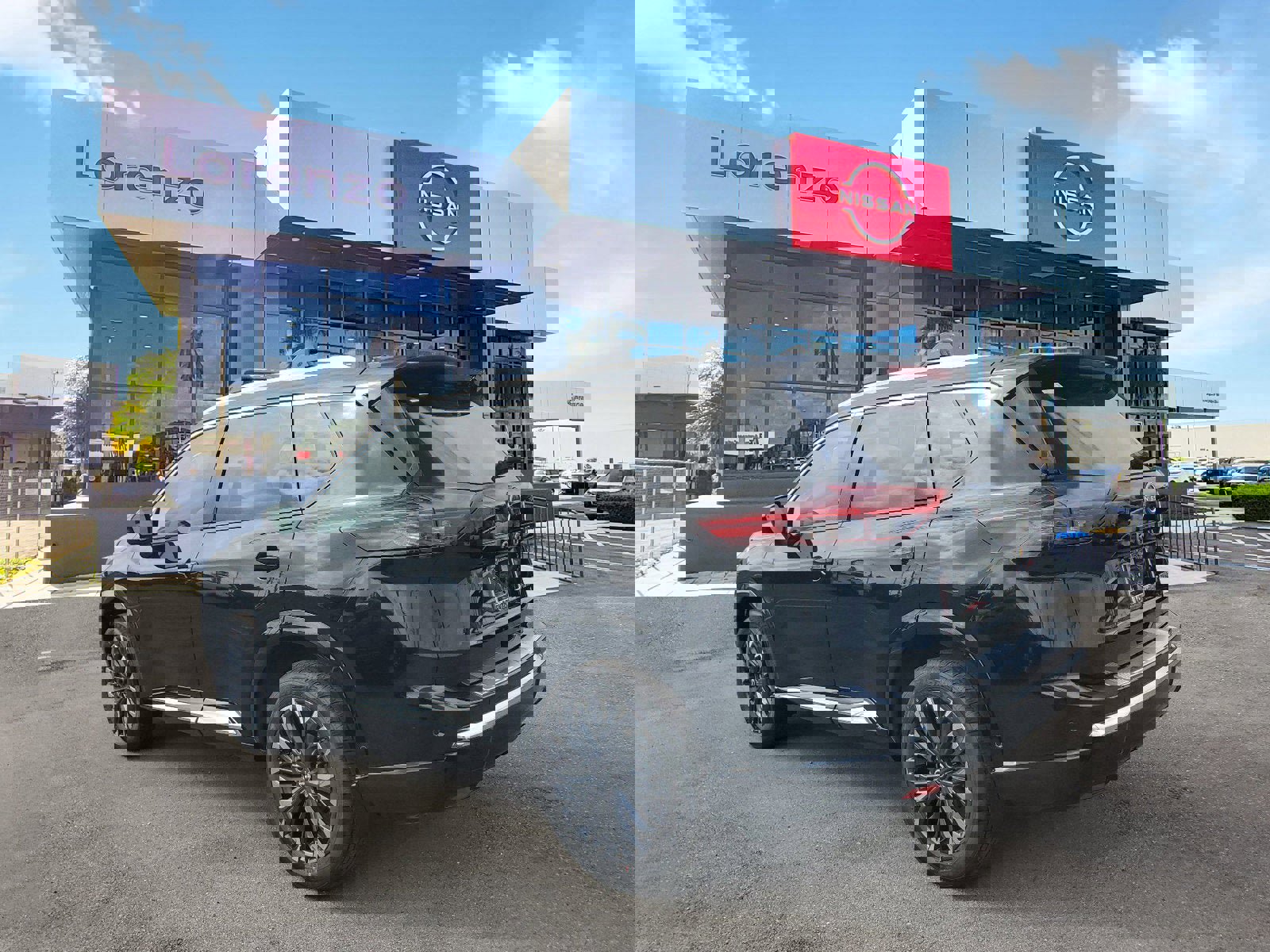 New 2025 Nissan Rogue Platinum w/ Platinum Premium Package image 6