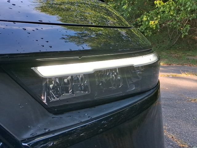 Used 2024 Honda Accord LX image 9