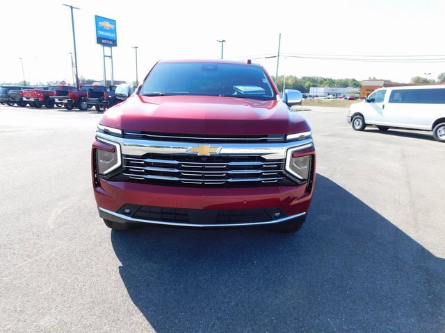 New 2025 Chevrolet Suburban Premier image 8