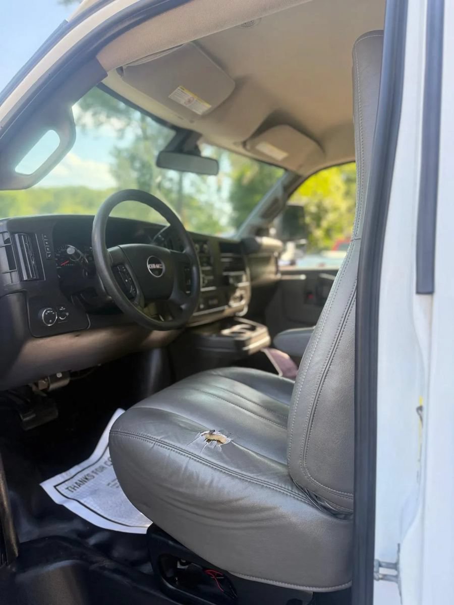 Used 2019 GMC Savana 3500 w/ Power Convenience Package RWD image 11