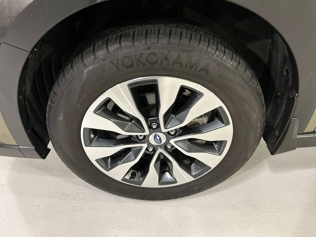 Used 2023 Subaru Outback Limited AWD/4WD image 8