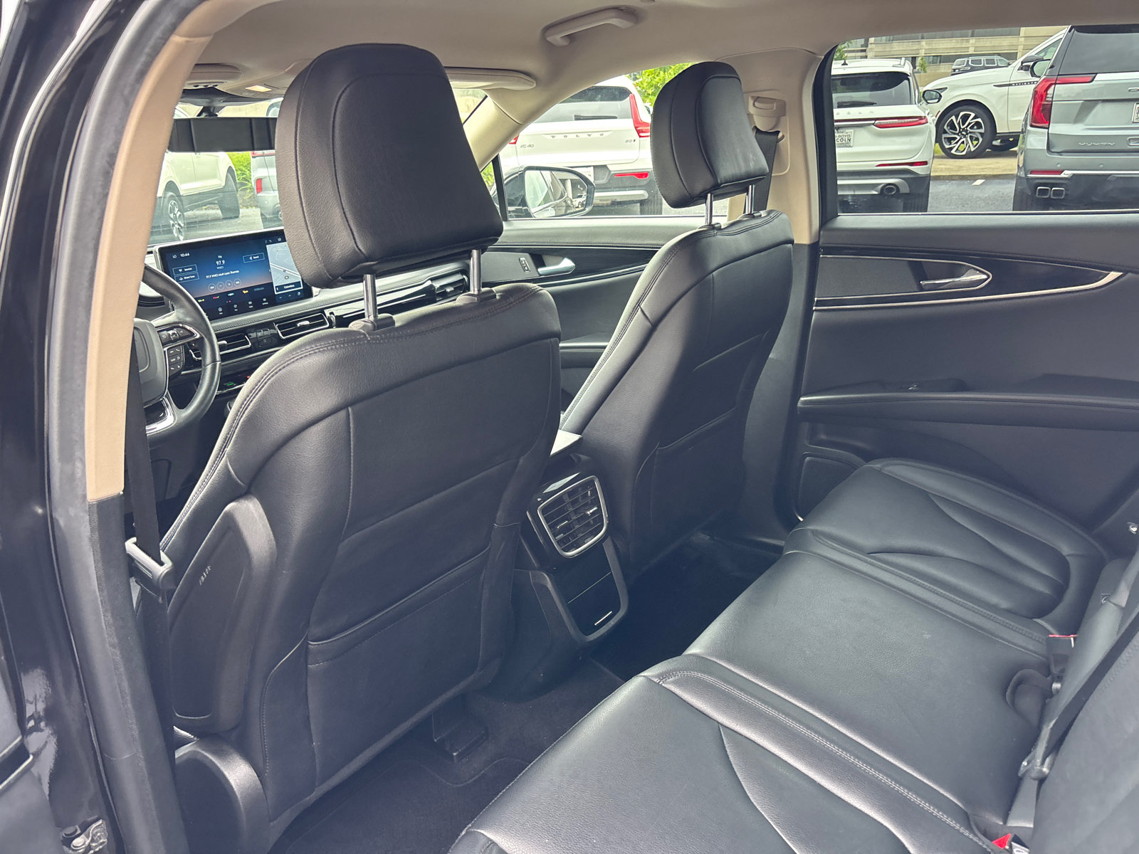 Certified 2023 Lincoln Nautilus AWD w/ Premium Package image 26