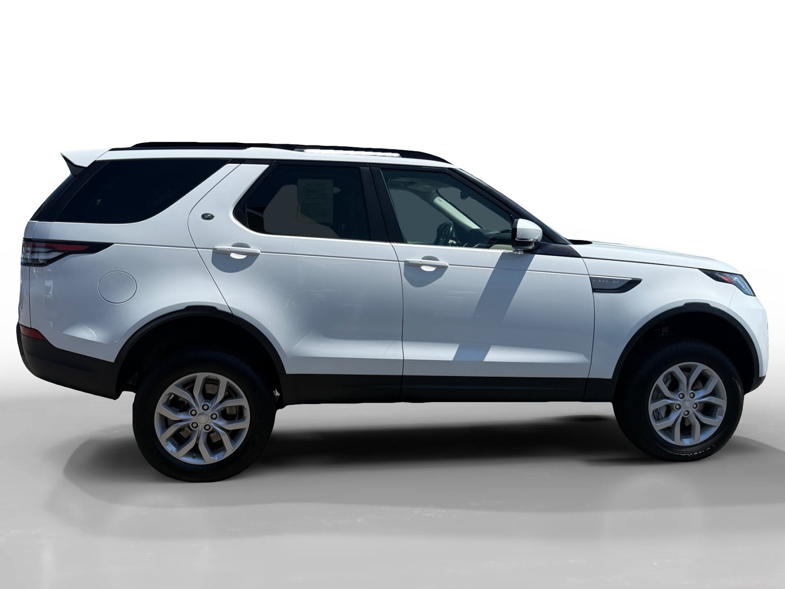 Used 2018 Land Rover Discovery SE AWD/4WD image 6