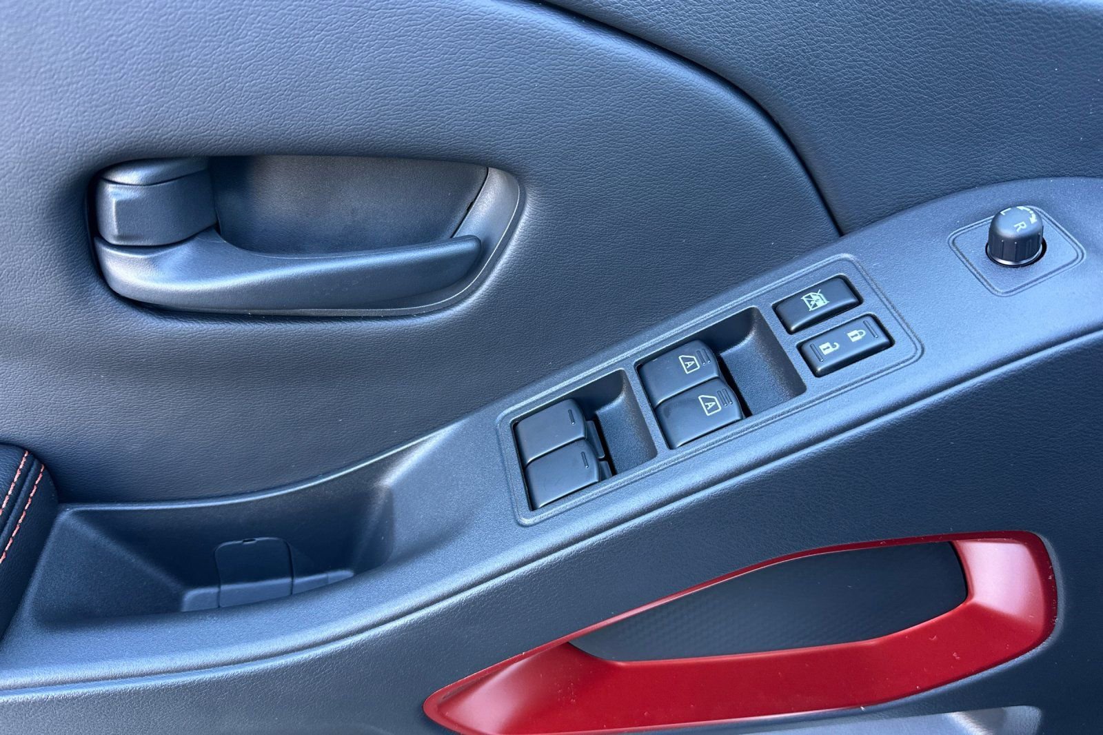 New 2026 Nissan Frontier PRO-4X w/ Pro Premium Package image 8